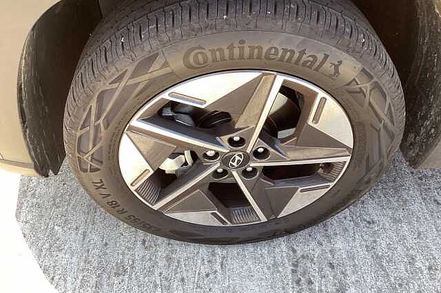 Hyundai Tucson Estate 1.6T Plug-in Hybrid Premium 5dr 4WD Auto