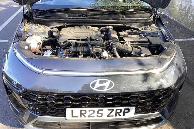 Hyundai Bayon Hatchback 1.0 TGDi Premium 5dr