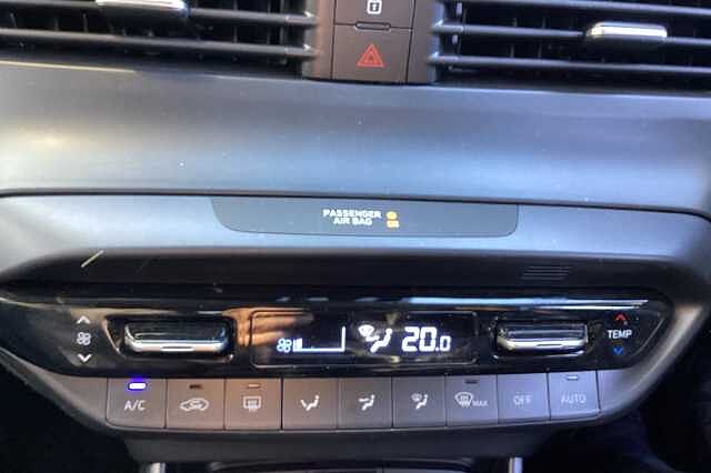 Hyundai Bayon Hatchback 1.0 TGDi Premium 5dr