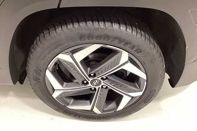Hyundai TUCSON 1.6 TGDi Plug-in Hybrid Premium 5dr 4WD Auto