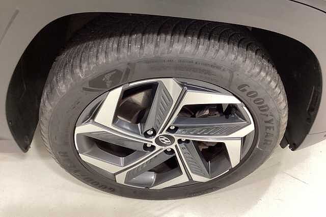 Hyundai TUCSON 1.6 TGDi Plug-in Hybrid Premium 5dr 4WD Auto