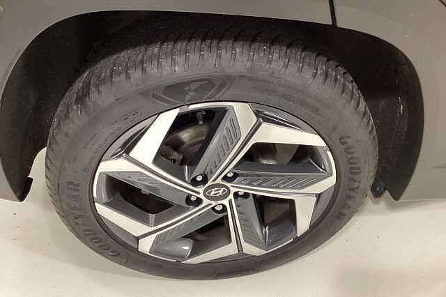 Hyundai TUCSON 1.6 TGDi Plug-in Hybrid Premium 5dr 4WD Auto