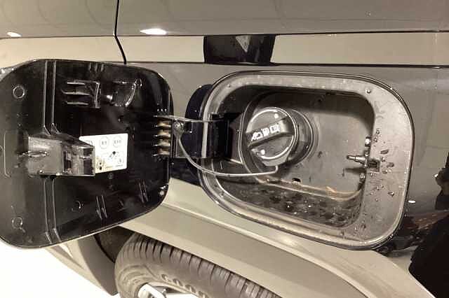 Hyundai TUCSON 1.6 TGDi Plug-in Hybrid Premium 5dr 4WD Auto