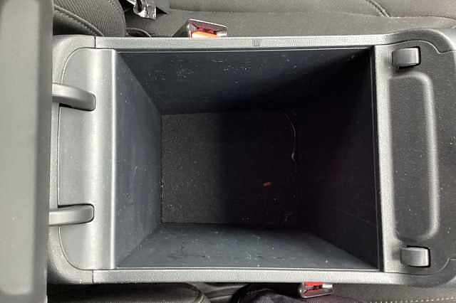 Hyundai Tucson 1.6 T-GDi Hybrid Aut. 2023MY SE Connect