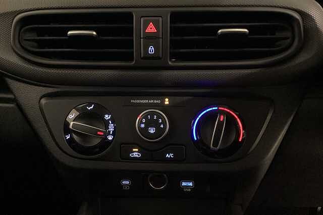 Hyundai i10 1.2 [79] Advance 5dr Auto [Nav]