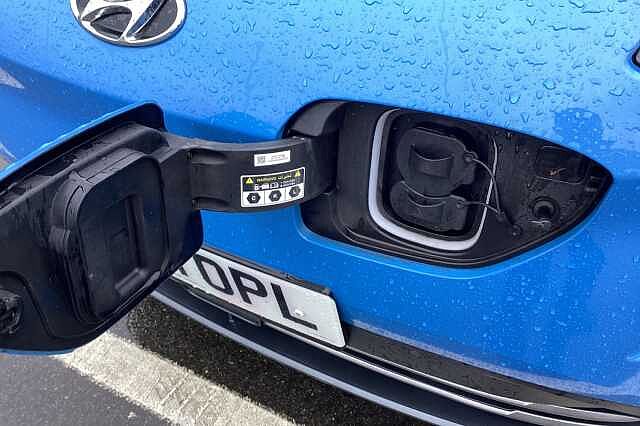 Hyundai KONA 150kW Premium 64kWh 5dr Auto