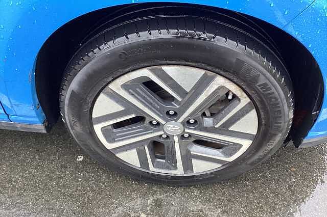 Hyundai KONA 150kW Premium 64kWh 5dr Auto