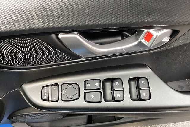 Hyundai KONA 150kW Premium 64kWh 5dr Auto
