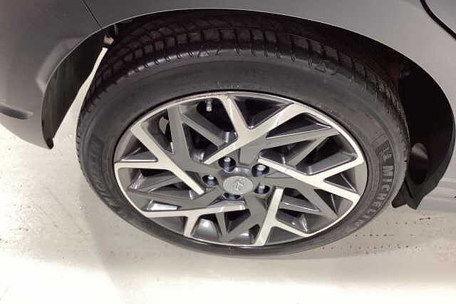 Hyundai KONA 1.6 GDi Hybrid Ultimate 5dr DCT