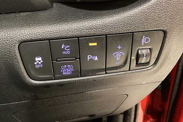 Hyundai KONA 1.6 GDi Hybrid Ultimate 5dr DCT