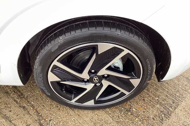 Hyundai i10 1.2 [79] Premium 5dr Auto [Nav]