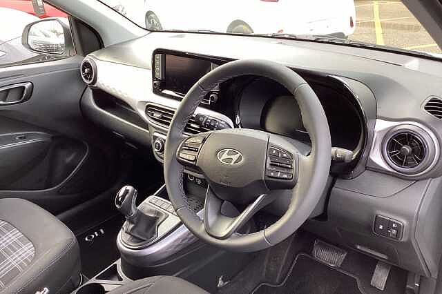 Hyundai i10 1.2 [79] Premium 5dr Auto [Nav]