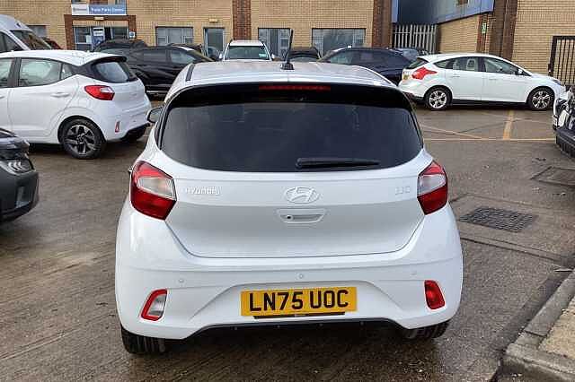 Hyundai i10 1.2 [79] Premium 5dr Auto [Nav]