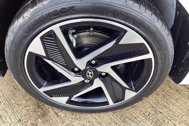 Hyundai i10 1.2 [79] Premium 5dr Auto [Nav]