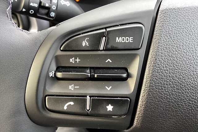 Hyundai i10 1.2 [79] Premium 5dr Auto [Nav]