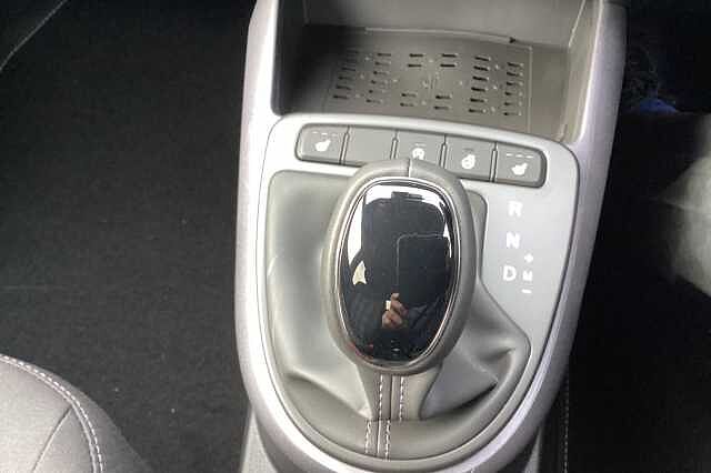 Hyundai i10 1.2 [79] Premium 5dr Auto [Nav]