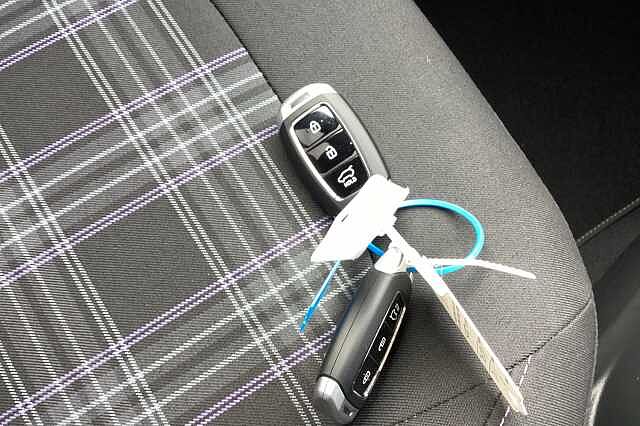 Hyundai i10 1.2 [79] Premium 5dr Auto [Nav]