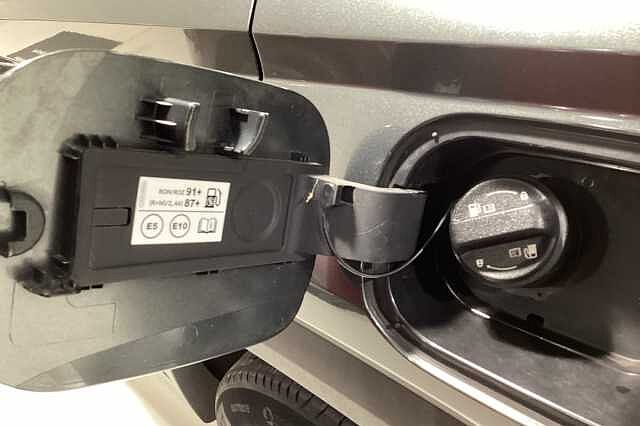 Hyundai TUCSON 1.6 TGDi Hybrid 230 SE Connect 5dr 2WD Auto