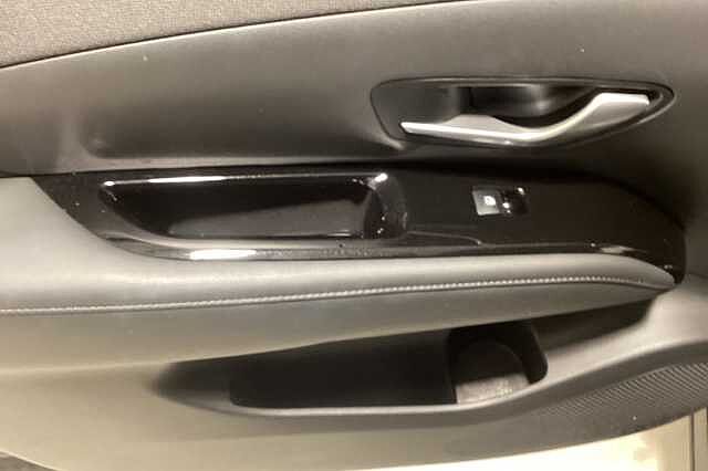 Hyundai TUCSON 1.6 TGDi Plug-in Hybrid Ultimate 5dr 4WD Auto