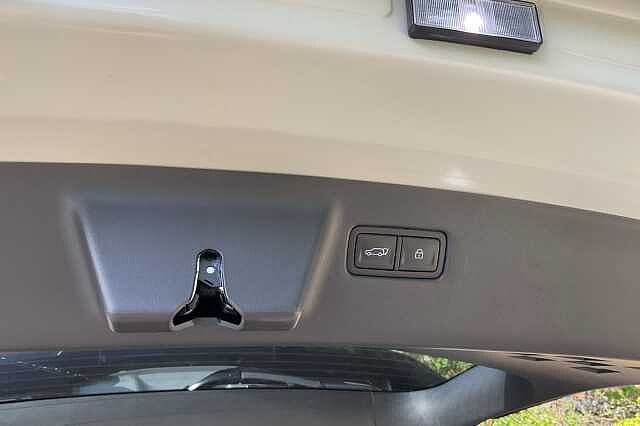 Hyundai SANTA FE 1.6 TGDi 239 Hybrid Calligraphy 5dr Auto
