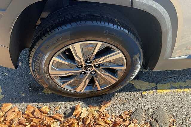 Hyundai TUCSON 1.6 TGDi Hybrid 230 SE Connect 5dr 2WD Auto
