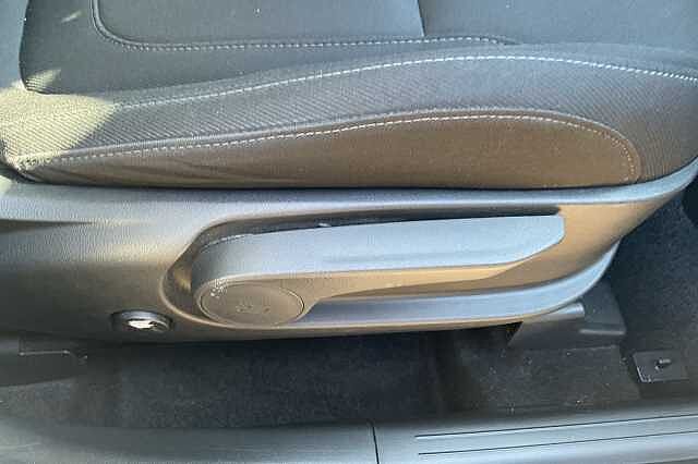 Hyundai TUCSON 1.6 TGDi Hybrid 230 SE Connect 5dr 2WD Auto