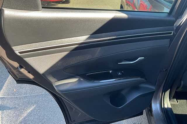 Hyundai TUCSON 1.6 TGDi Hybrid 230 SE Connect 5dr 2WD Auto