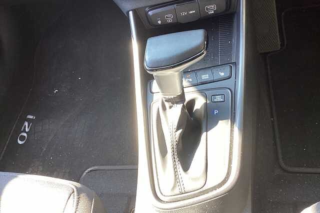 Hyundai i20 1.0 T-GDi (100ps) Ultimate DCT