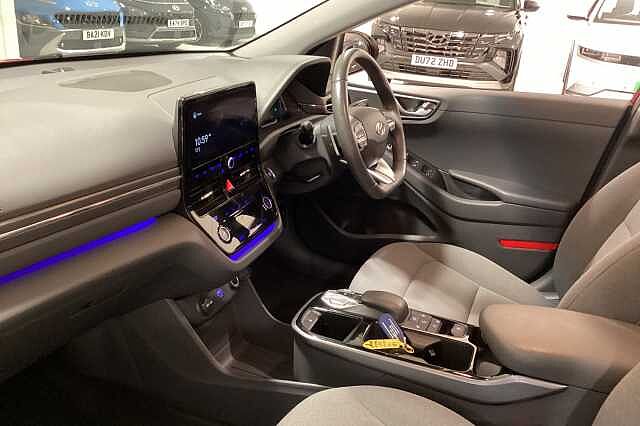 Hyundai IONIQ 100kW Premium 38kWh 5dr Auto
