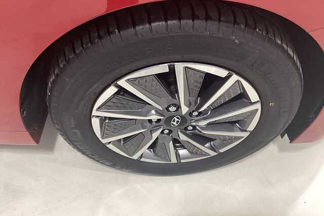 Hyundai IONIQ 100kW Premium 38kWh 5dr Auto