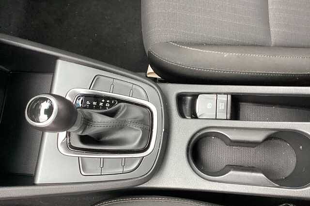 Hyundai Kona 1.6 GDi Hybrid DCT 2022MY SE Connect