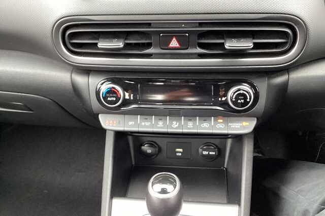 Hyundai Kona 1.6 GDi Hybrid DCT 2022MY SE Connect