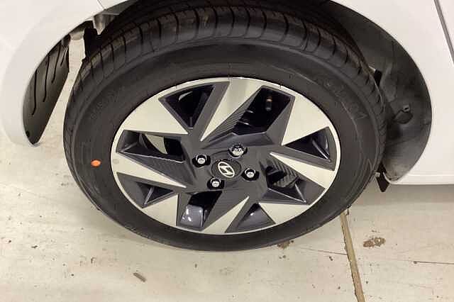 Hyundai i10 1.0 [63] Advance 5dr [Nav]