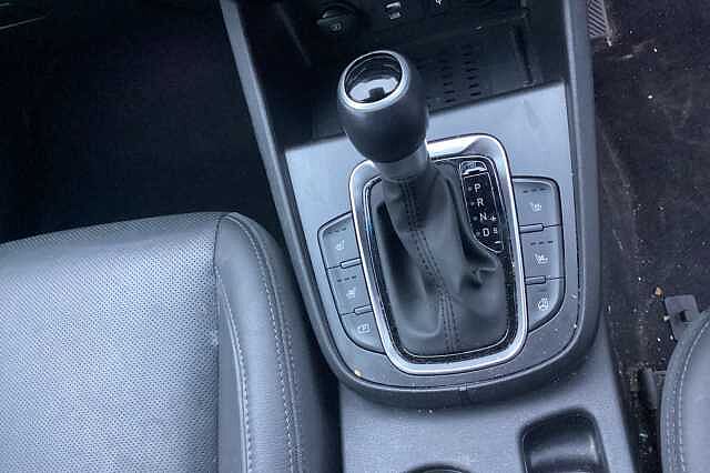 Hyundai KONA 1.6 GDi Hybrid Ultimate 5dr DCT