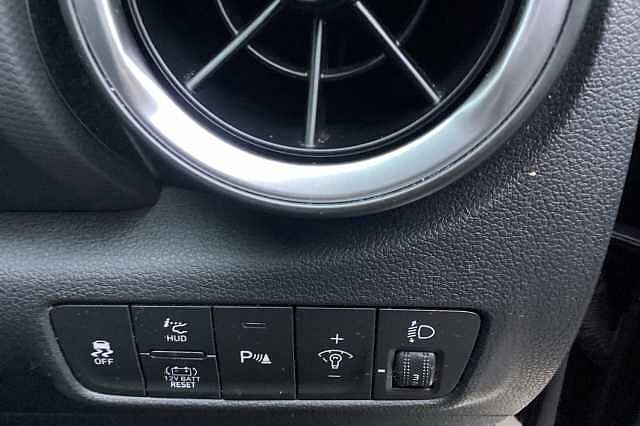 Hyundai KONA 1.6 GDi Hybrid Ultimate 5dr DCT