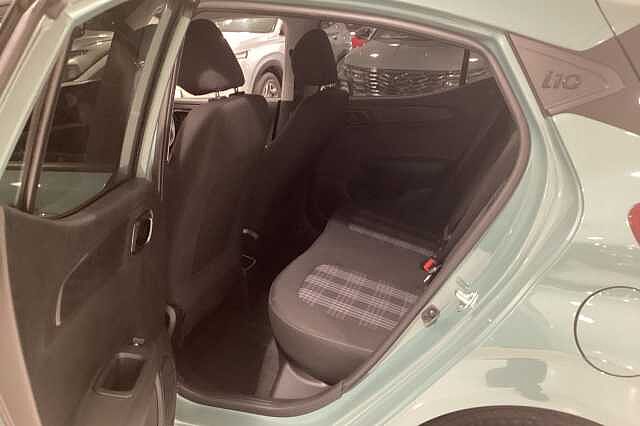 Hyundai i10 1.2 [79] Premium 5dr Auto [Nav]