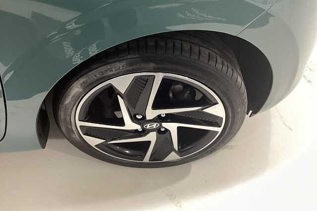 Hyundai i10 1.2 [79] Premium 5dr Auto [Nav]