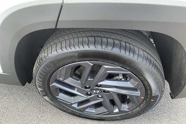 Hyundai TUCSON 1.6T 239 Hybrid Black Line 5dr Auto