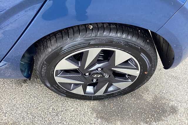 Hyundai i10 1.0 [63] Advance 5dr [Nav]