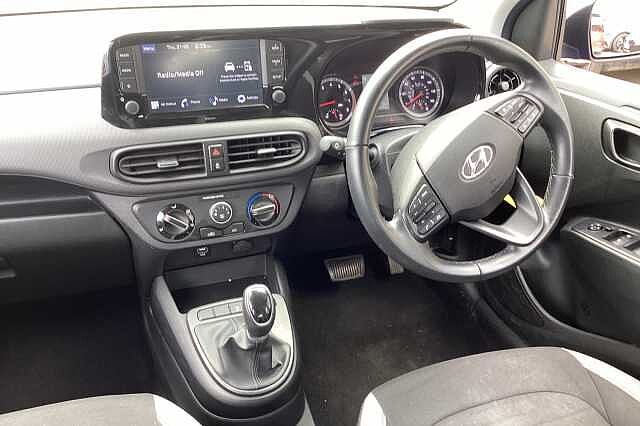 Hyundai i10 1.0 MPi SE Connect 5dr Auto