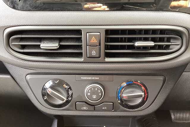 Hyundai i10 1.0 MPi SE Connect 5dr Auto