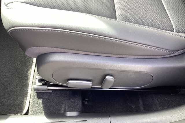 Hyundai KONA 1.6 Hybrid 138 Ultimate 5dr DCT