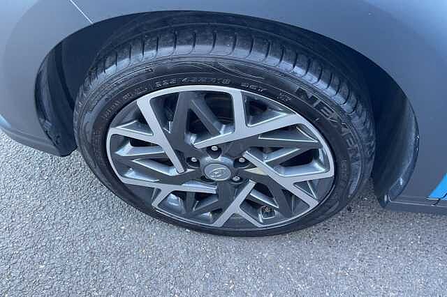 Hyundai KONA 1.6 GDi Hybrid Premium 5dr DCT