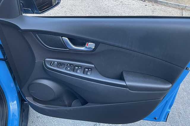 Hyundai KONA 1.6 GDi Hybrid Premium 5dr DCT
