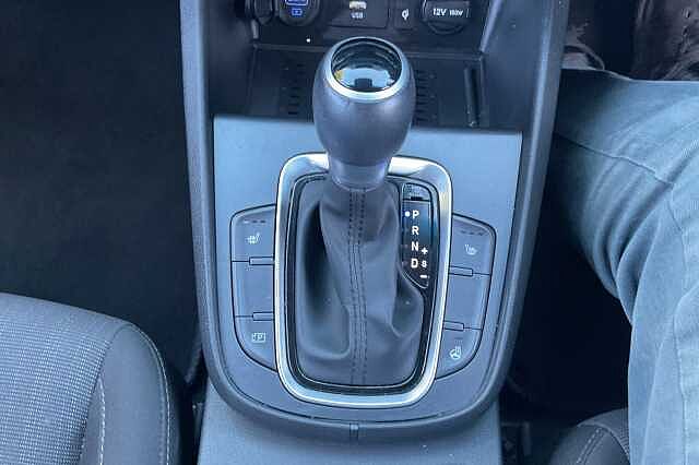 Hyundai KONA 1.6 GDi Hybrid Premium 5dr DCT
