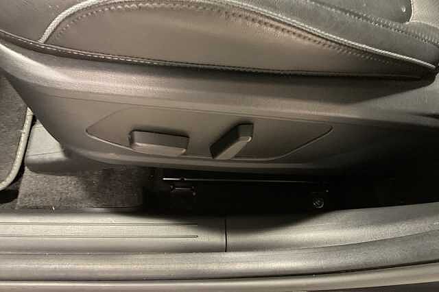 Hyundai TUCSON 1.6 TGDi Plug-in Hybrid Ultimate 5dr 4WD Auto