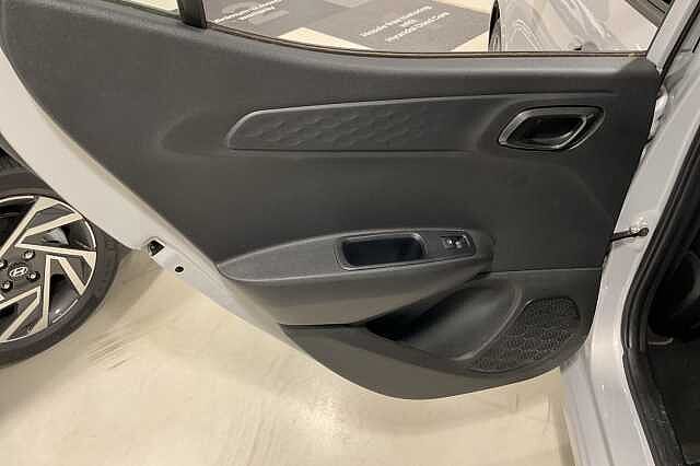 Hyundai I10 1.0 Advance 5dr Auto Grey