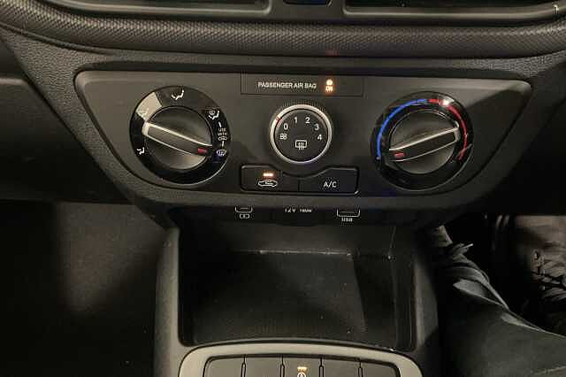 Hyundai I10 1.0 Advance 5dr Auto Grey