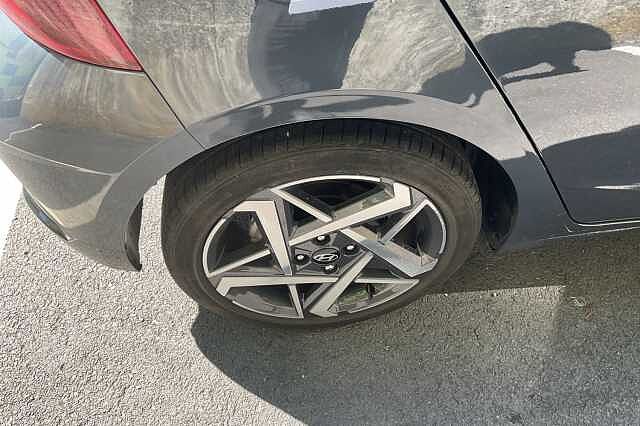 Hyundai i20 1.0T GDi Premium 5dr DCT