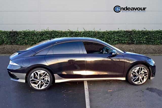Hyundai IONIQ 6 E (325ps) Premium 77kWh (Dual Motor) AWD